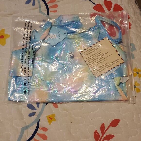 NWT DANVREN GIRLS SWIMSUIT - Picture 4 of 5